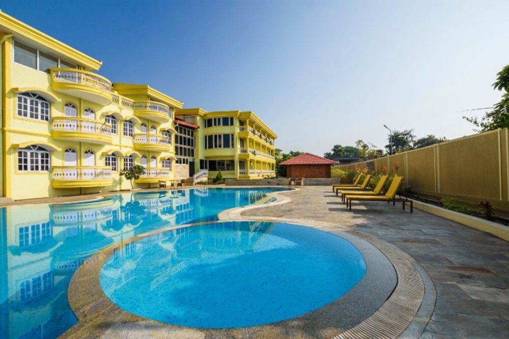 PRAIA DO OURA BOUTIQUE - 2