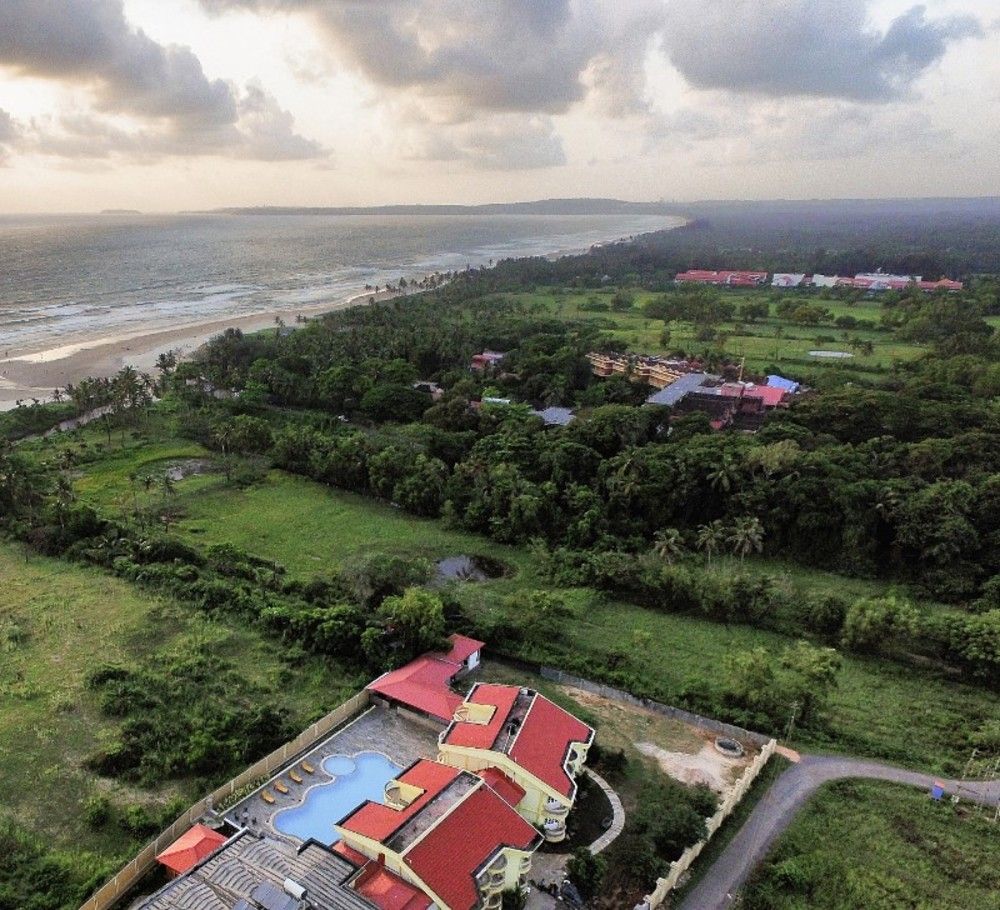 PRAIA DO OURA BOUTIQUE - 5