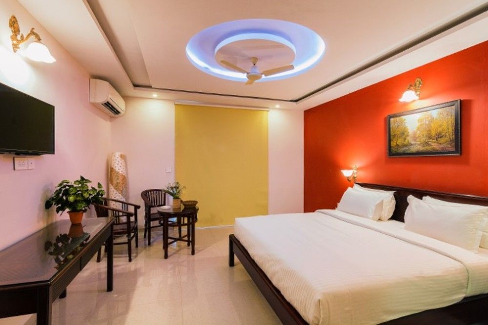 PRAIA DO OURA BOUTIQUE - 11