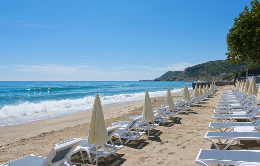 Floria Beach Hotel - 3
