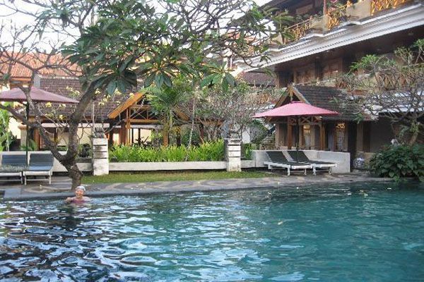 FOURTEEN ROSES BEACH  - 1