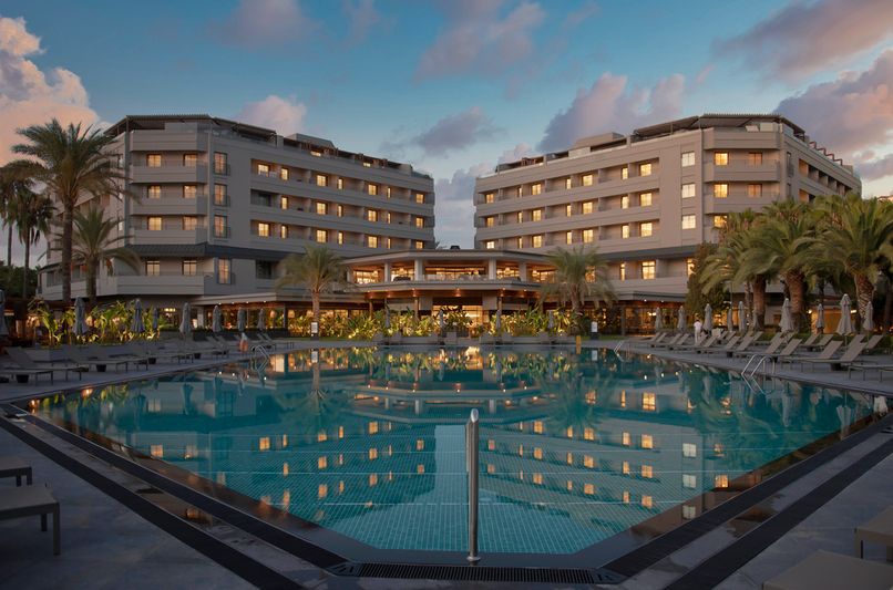 Miramare Beach Hotel - 4