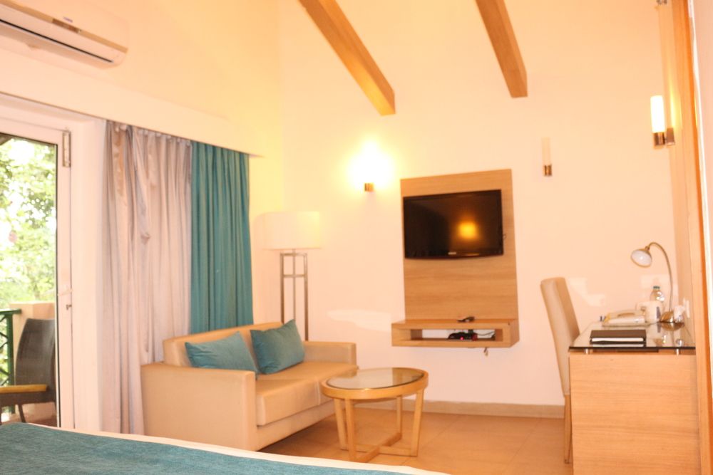 LEMON TREE AMARANTE BEACH RESORT - 33