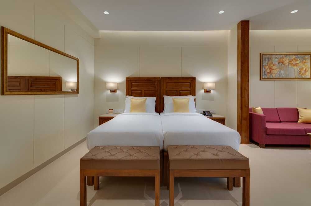 SEASHELL SUITES & VILLAS (ex. THE SEASHELL VILLAS) - 12