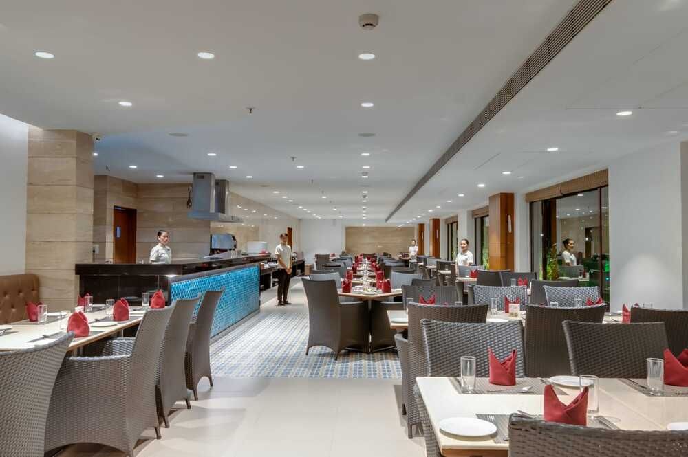 SEASHELL SUITES & VILLAS (ex. THE SEASHELL VILLAS) - 8