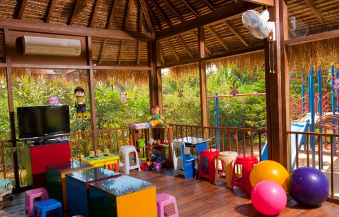 ROYAL ORCHID BEACH RESORT & SPA - 44