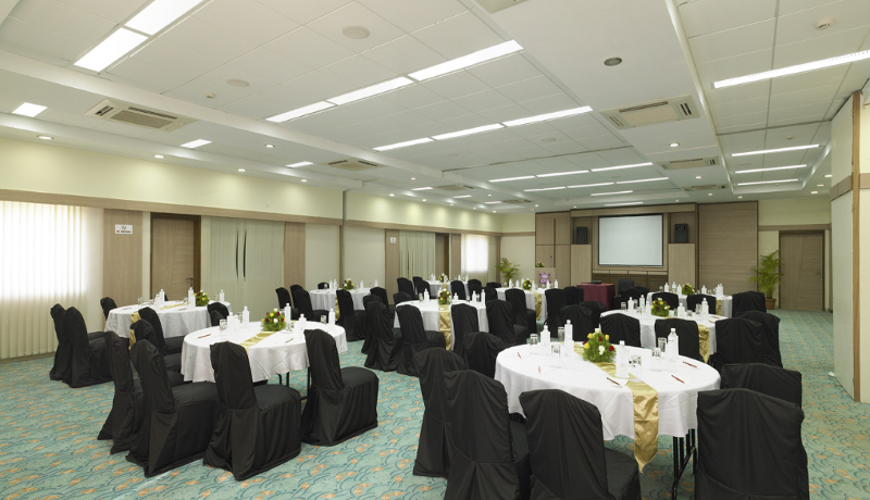 ROYAL ORCHID BEACH RESORT & SPA - 40