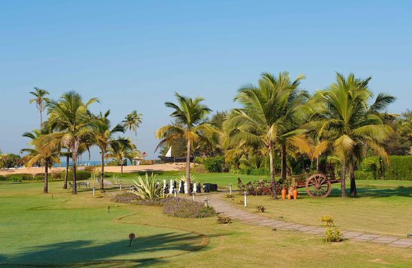 ROYAL ORCHID BEACH RESORT & SPA - 11