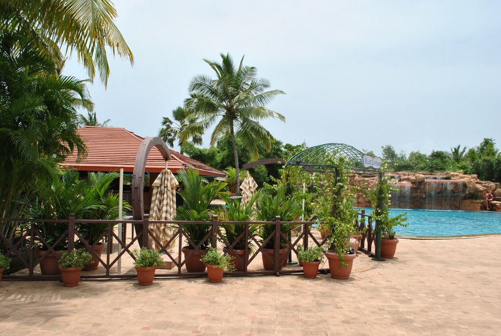 THE ZURI WHITE SANDS GOA RESORT & CASINO - 5