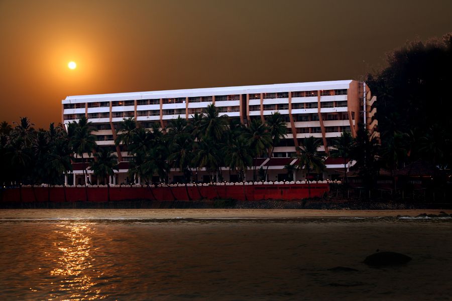 BOGMALLO BEACH RESORT - 3