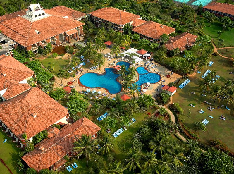 CARAVELA BEACH RESORT - 2