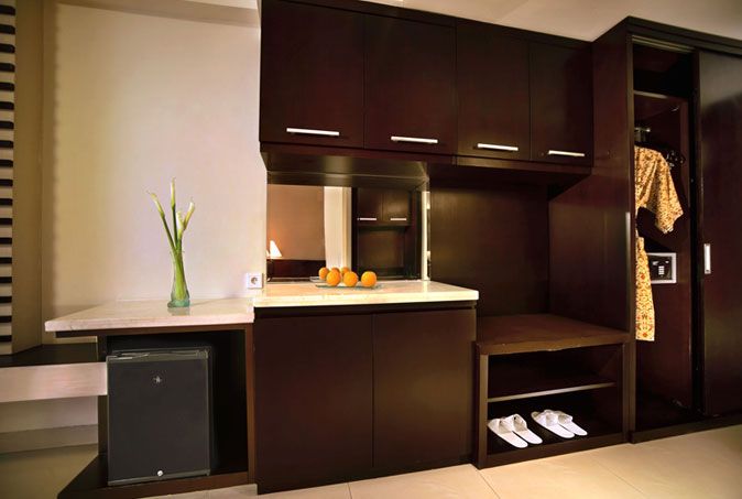 ASTON KUTA HOTEL & RESIDENCE - 10