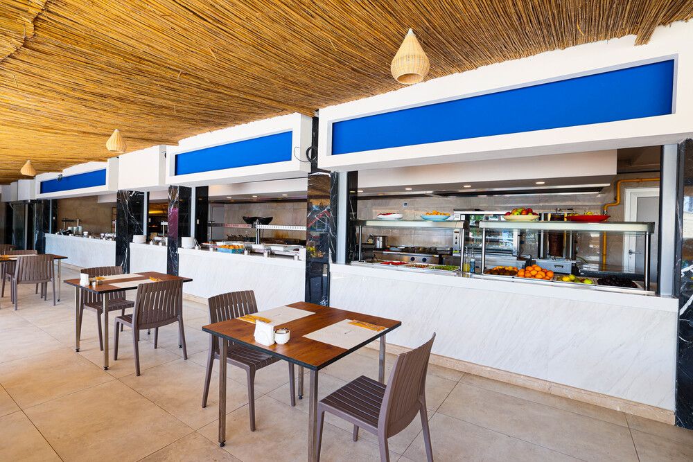 Eos Beach Resort - 8