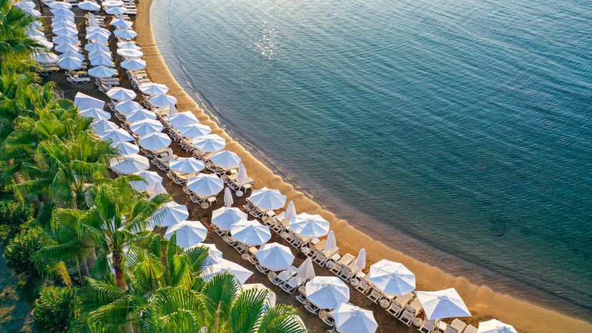 Eos Beach Resort - 2