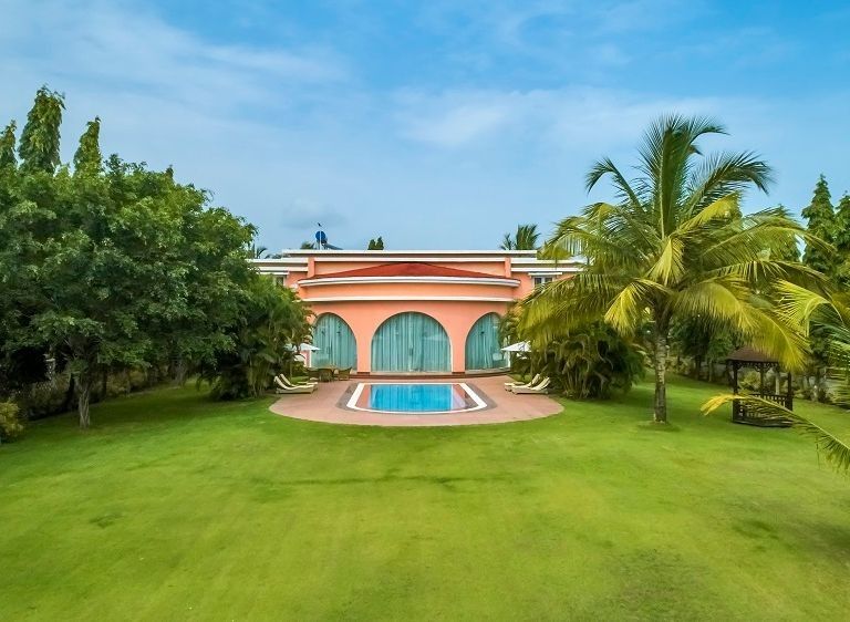 THE LALIT GOLF AND SPA RESORT - 74