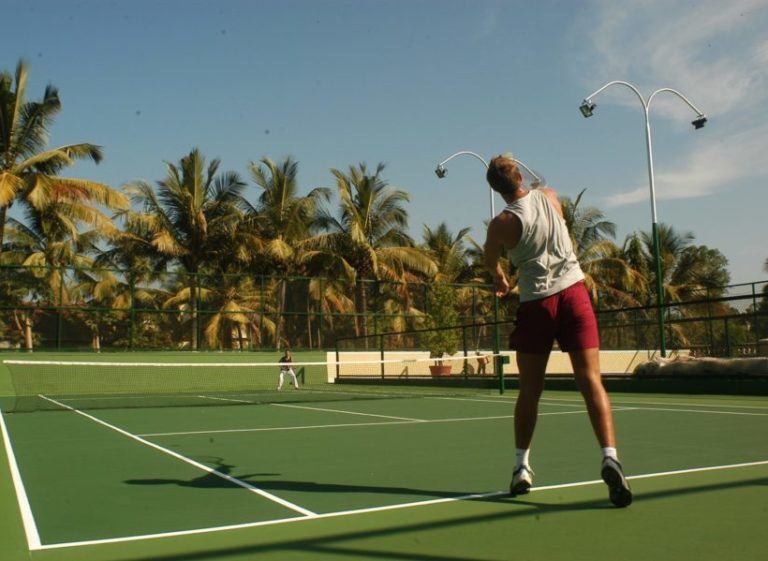 THE LALIT GOLF AND SPA RESORT - 60