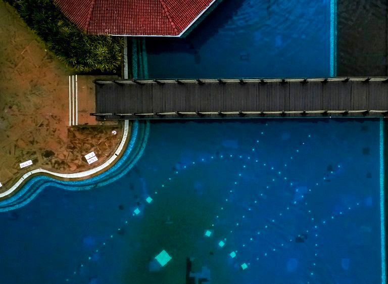 THE LALIT GOLF AND SPA RESORT - 11