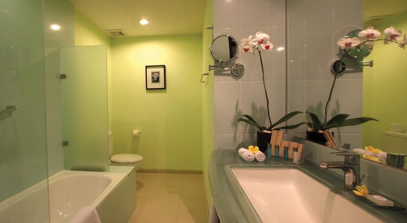 AWAY BALI LEGIAN CAMAKILA - 25