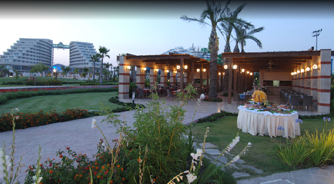 Miracle Resort Hotel - 19