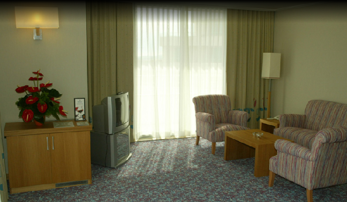 Miracle Resort Hotel - 11