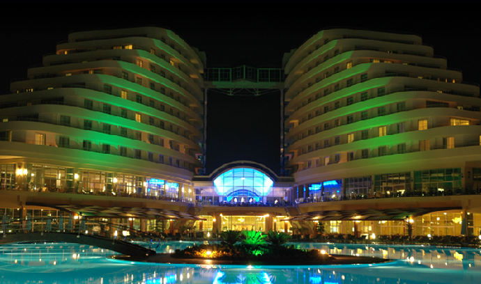 Miracle Resort Hotel - 3