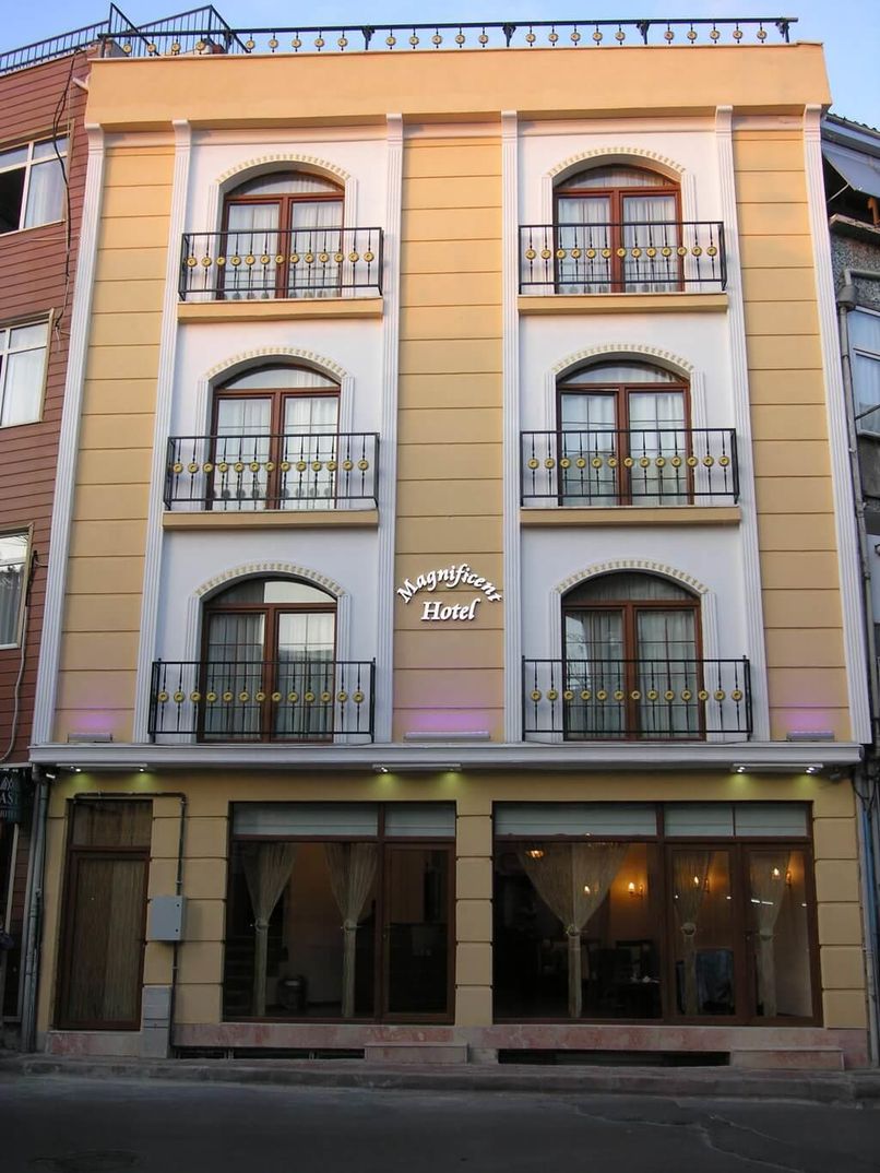 Magnificent Hotel - 1