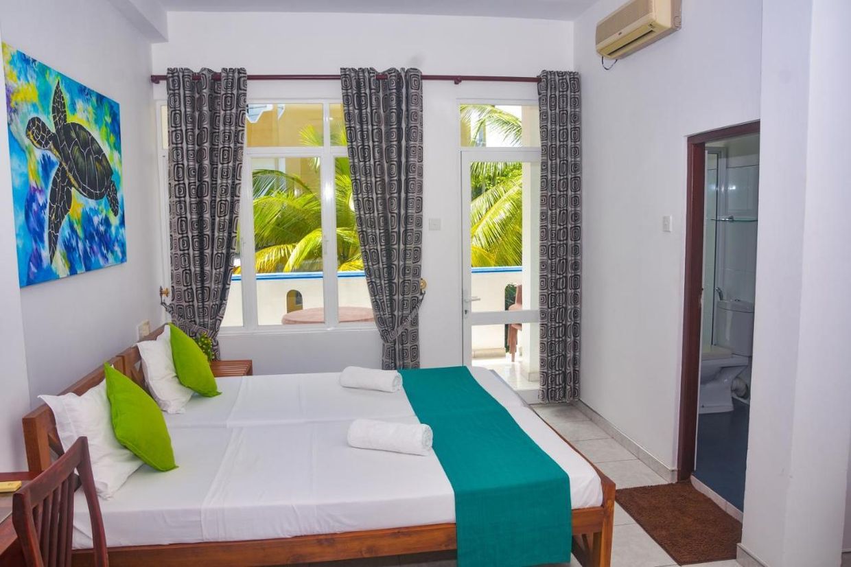 DI SICURO TOURIST INN GUESTHOUSE - 7