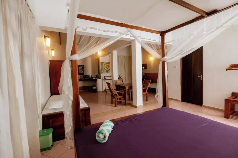 PRINCE BEACH HOTEL - 6