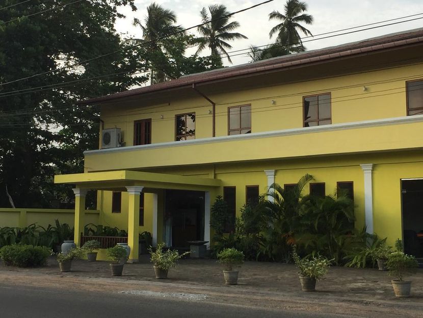 SUNDOWNERS GUEST HOUSE - 2