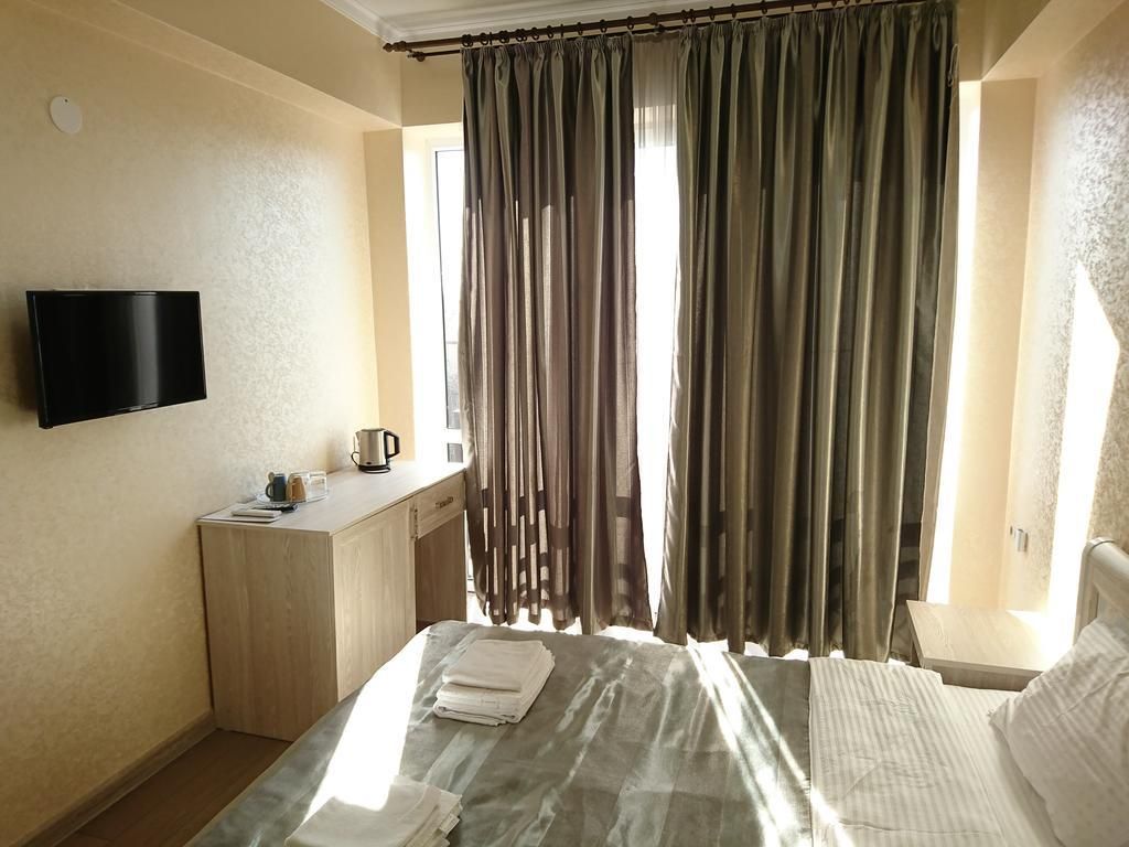 ГЕГА, отель стандарт - 8