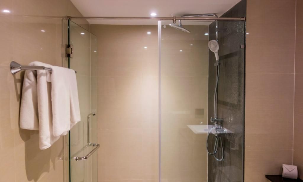 UNIQUE REGENCY HOTEL - 14