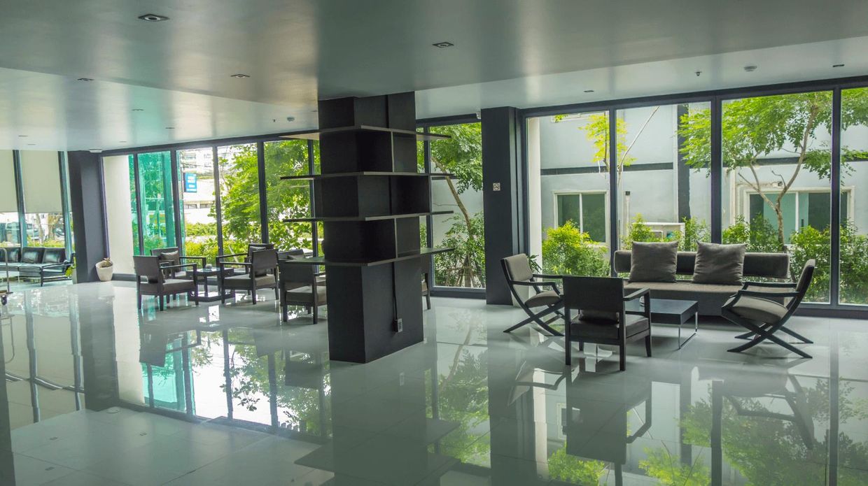 UNIQUE REGENCY HOTEL - 21