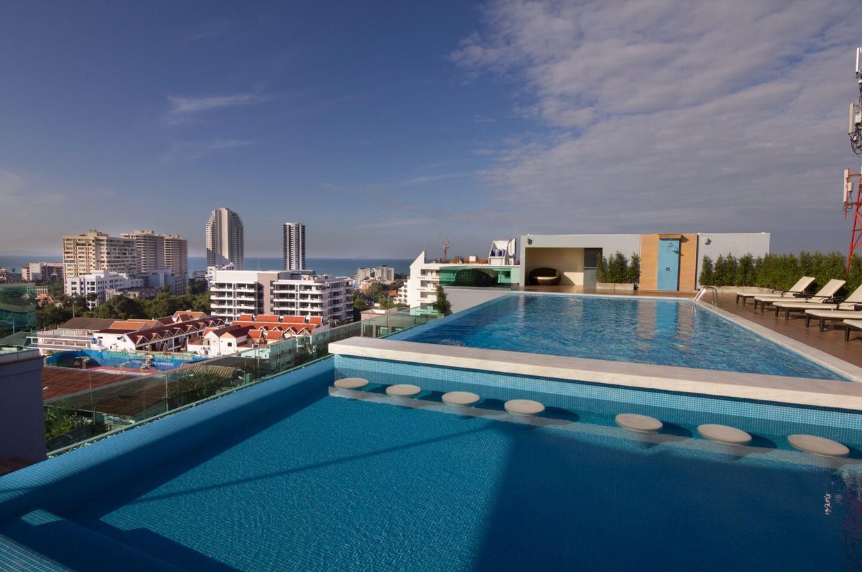 UNIQUE REGENCY HOTEL - 9