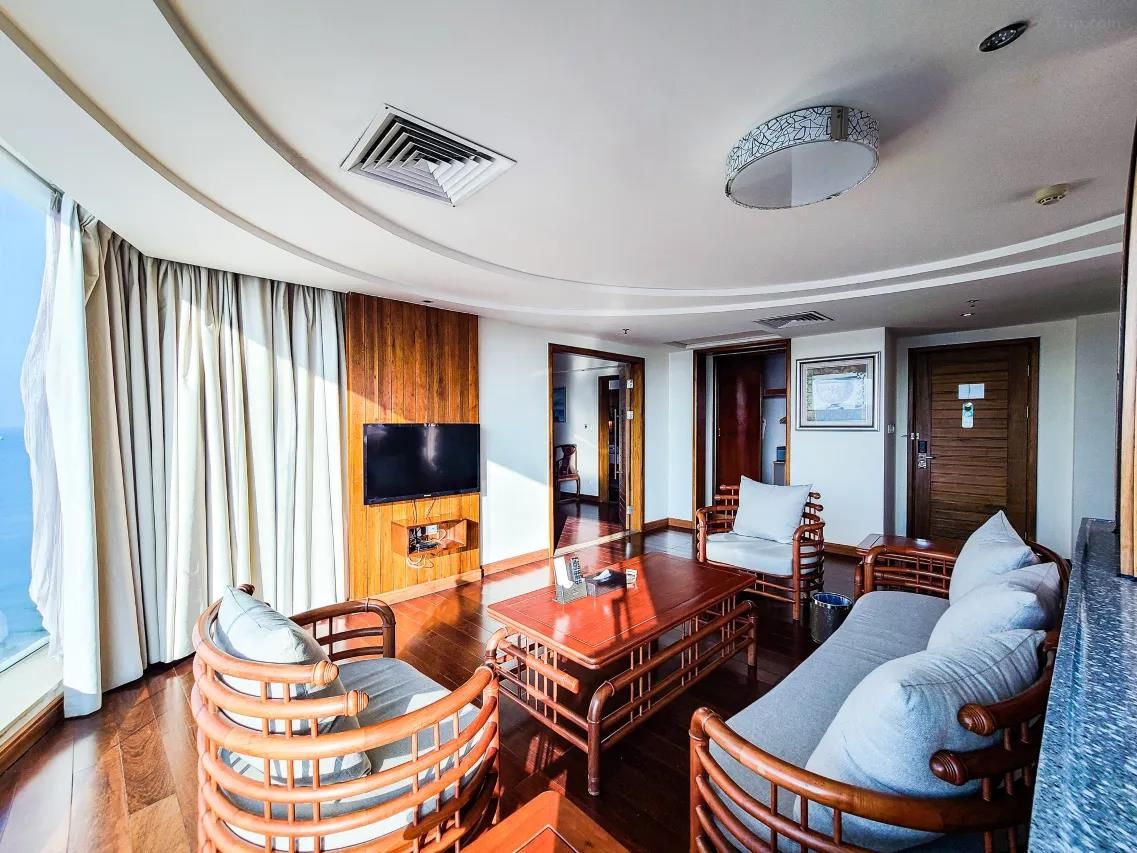 SANYA BAY ASGARD HOTEL - 14