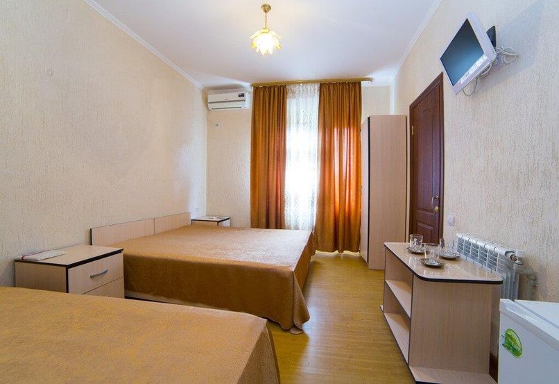 У РУСЛАНА, отель - 2