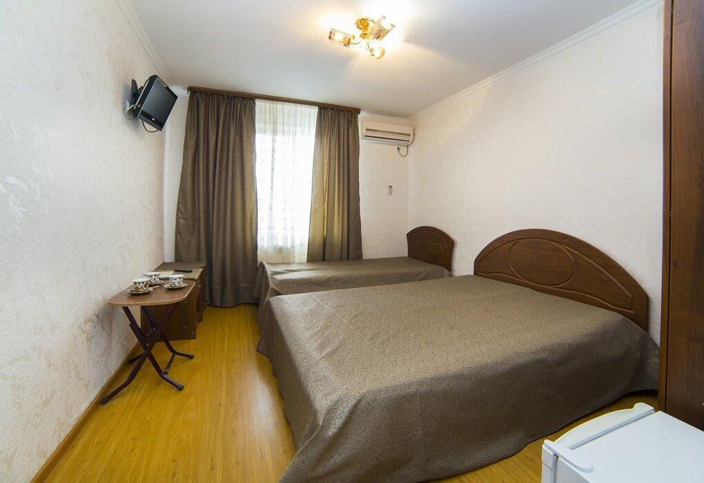 У РУСЛАНА, отель - 10