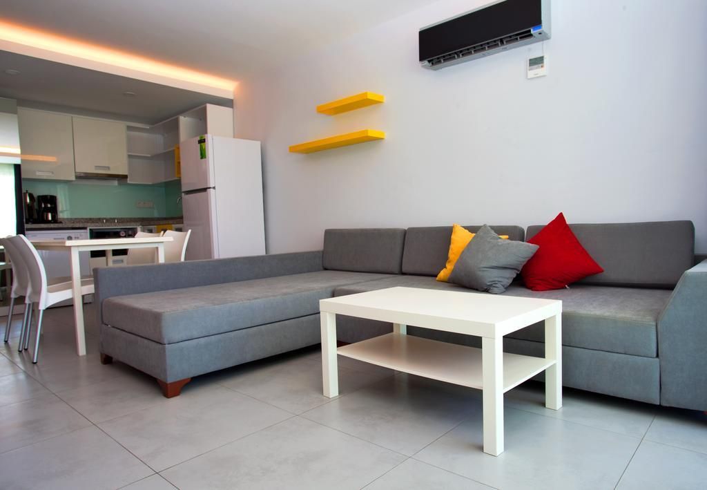 Green Garden Suites Hotel - 11