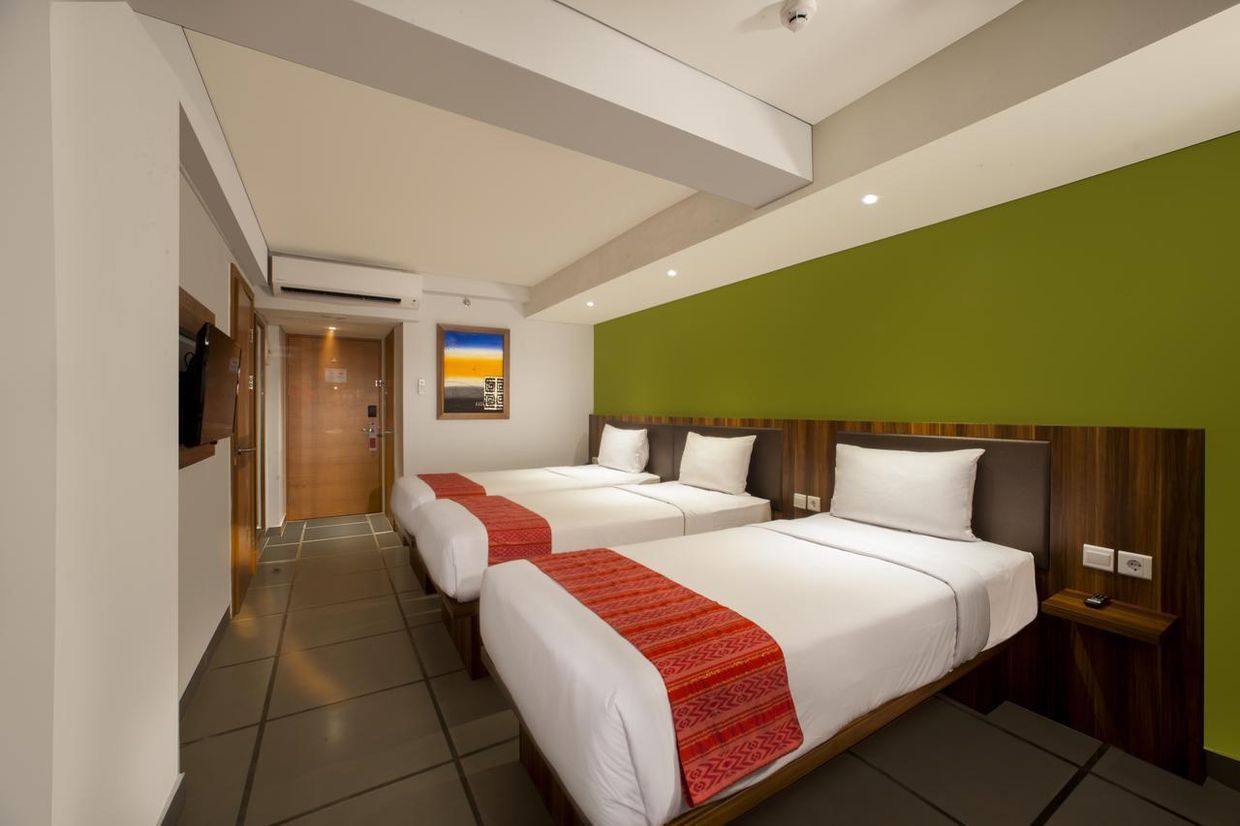 SWISS-BELEXPRESS KUTA - 23