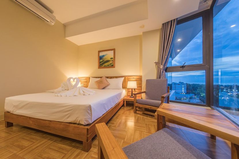 GOLDEN DAISY HOTEL - 3