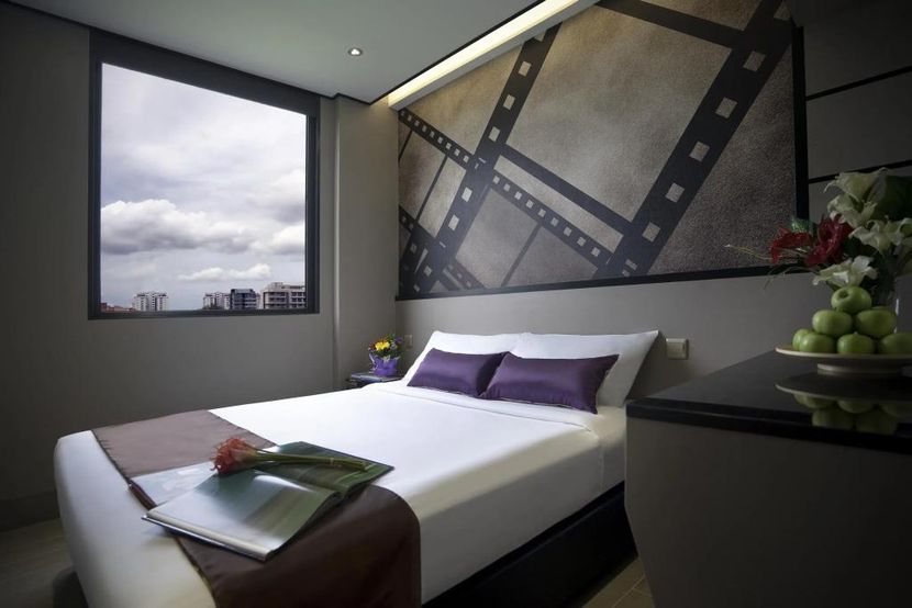 HOTEL 81 PREMIER HOLLYWOOD - 2