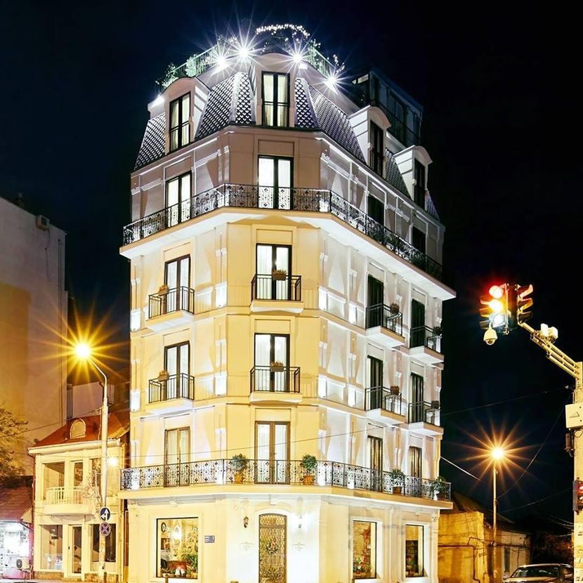 PUSHKINI HOTEL TBILISI - 1