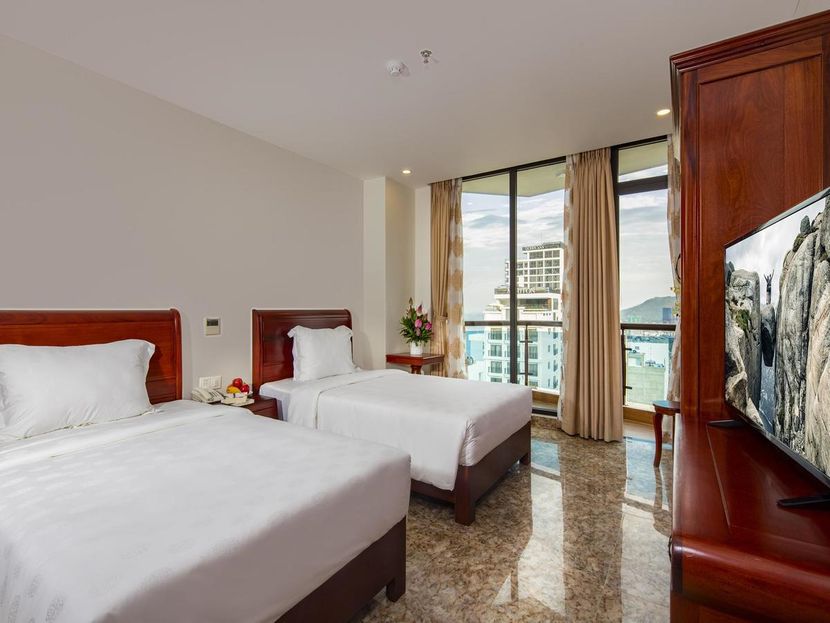 RED SUN NHA TRANG HOTEL - 4