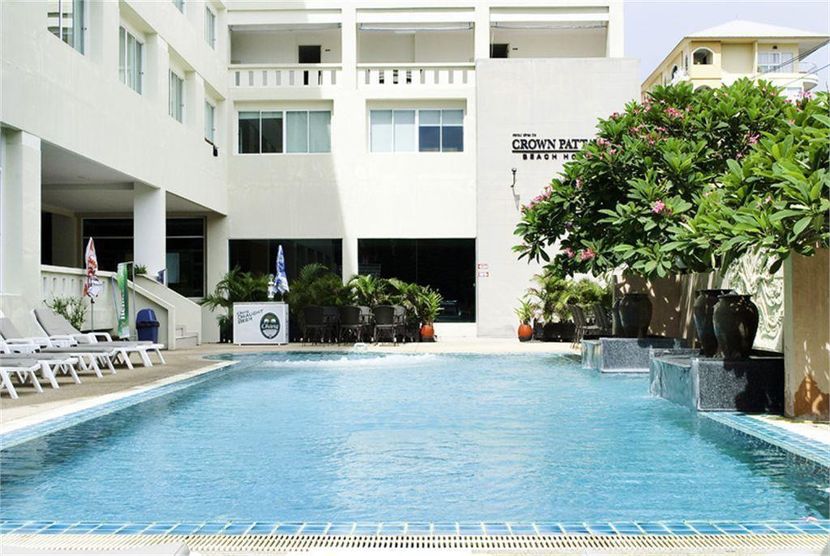 CROWN PATTAYA BEACH - 1