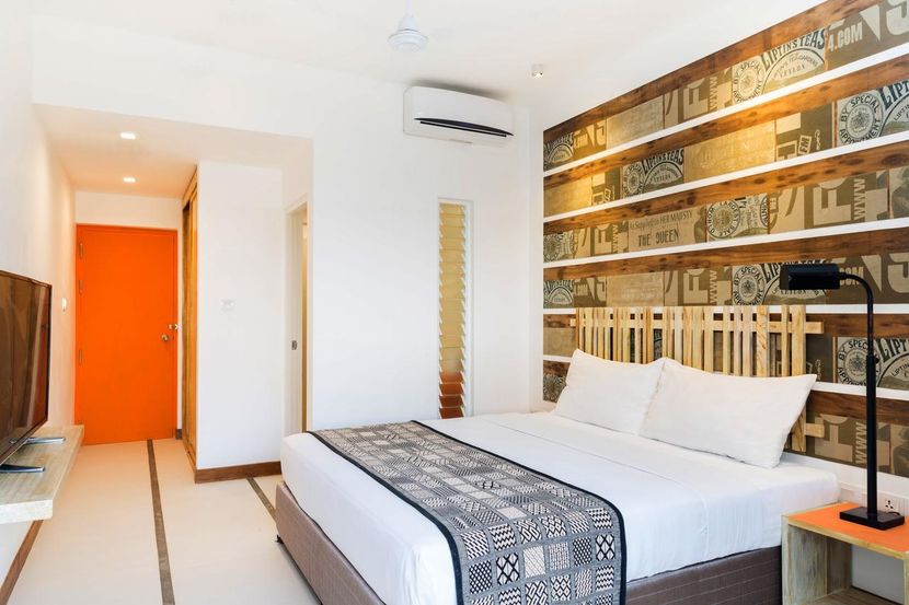 HOTEL J - 3