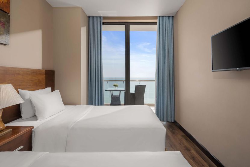YARRA OCEAN SUITES DANANG - 6