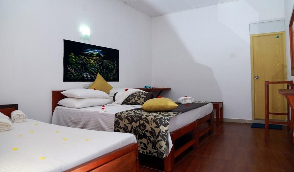 HANSA SURF GUESTHOUSE - 14