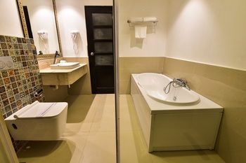 SILVER SANDS SERENITY   - 5