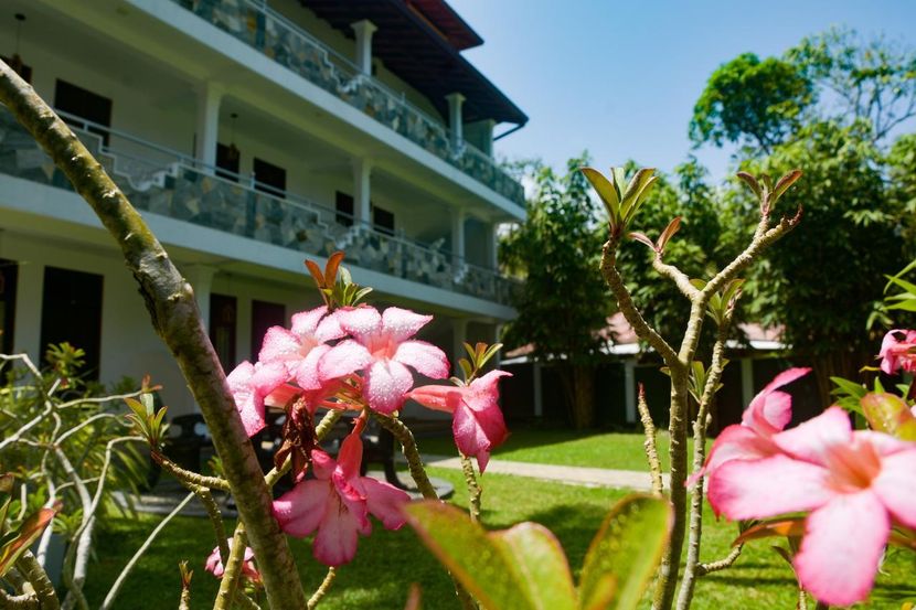 VILLA DE WHITE SAMBUR - 4