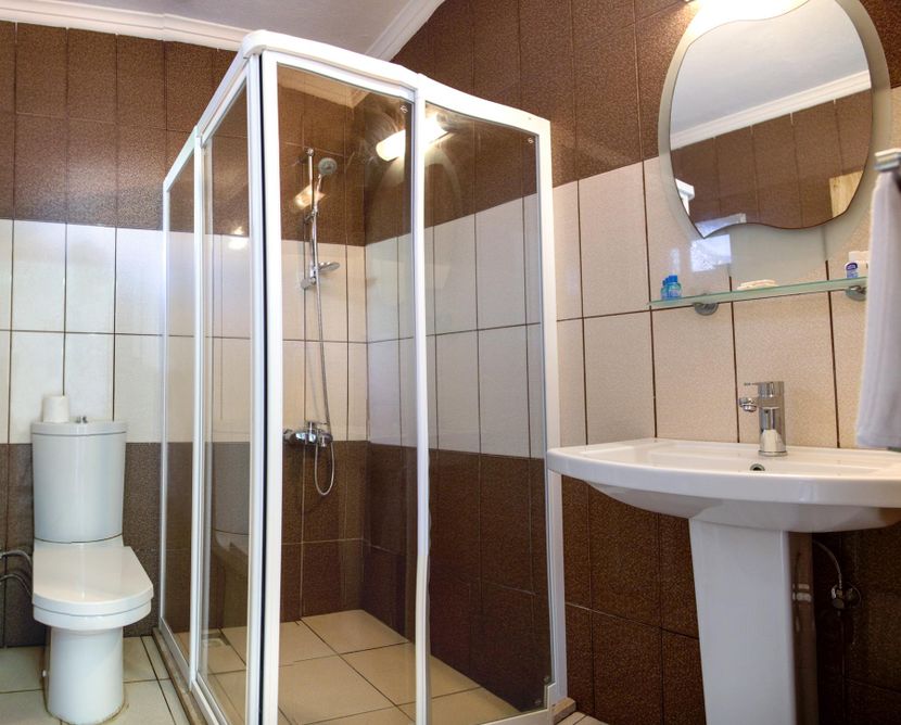 Ponz Hotel - 4