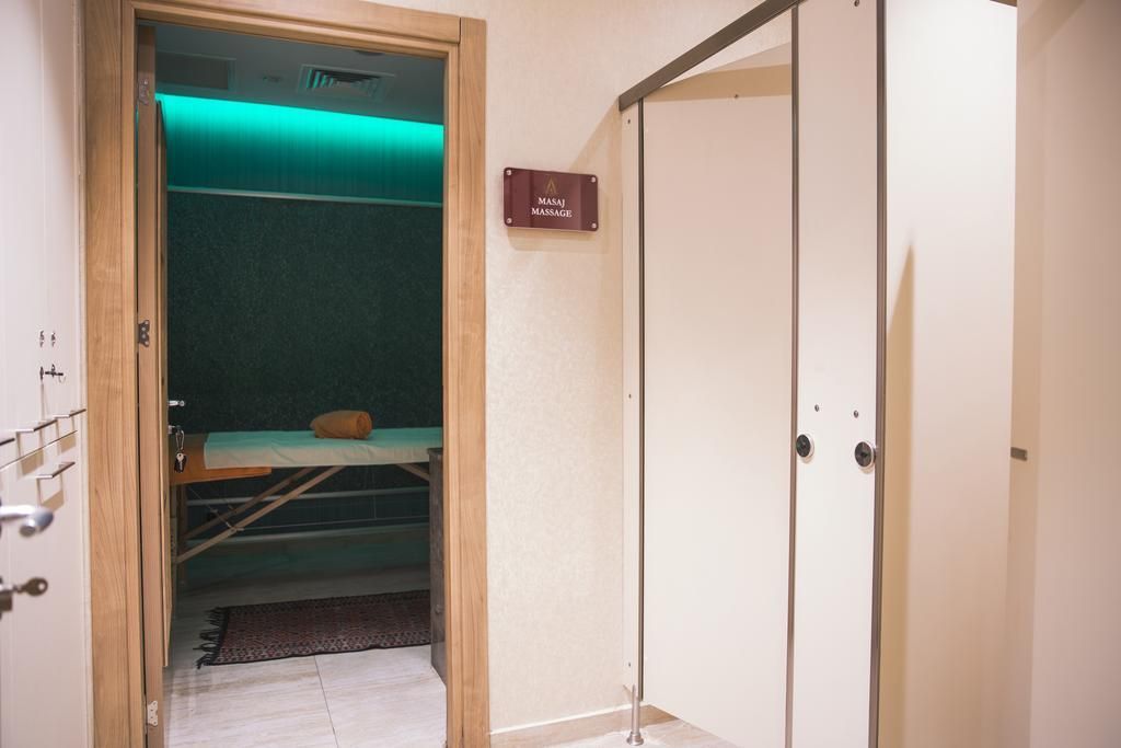 Grand Aras Hotel & Suites - 2